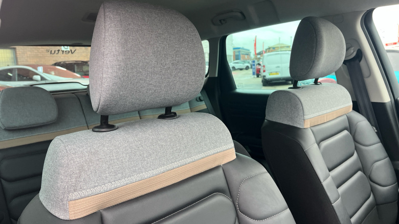 Citroen C3 Aircross 1.2 PureTech 110 Shine Plus 5dr Petrol Hatchback